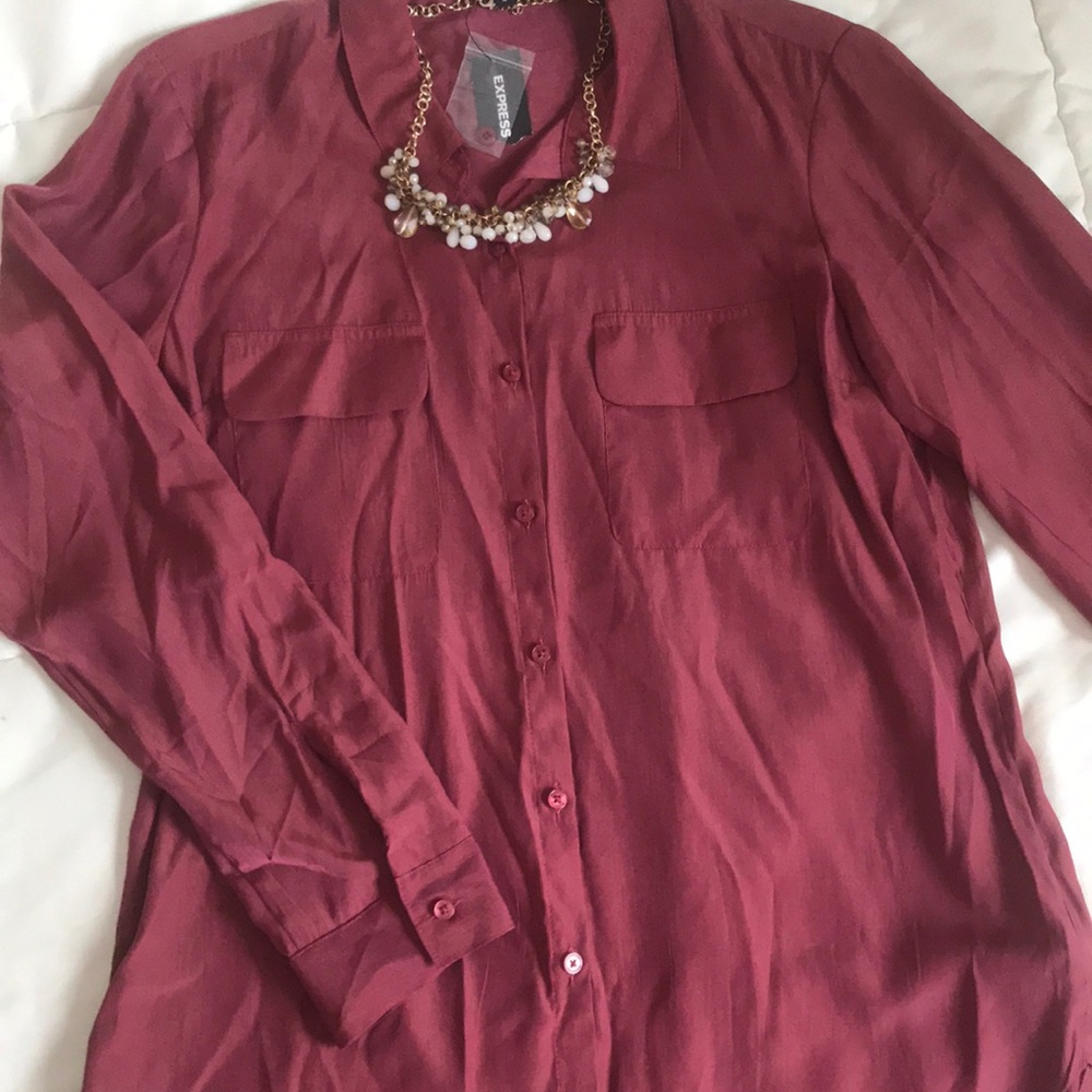NWT! button down blouse - Picture 2 of 5